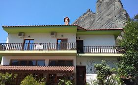 Koka Roka Rooms